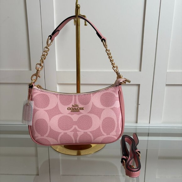 Coach Teri Shoulder Bag In Signature Canvas - Picture 1 of 9